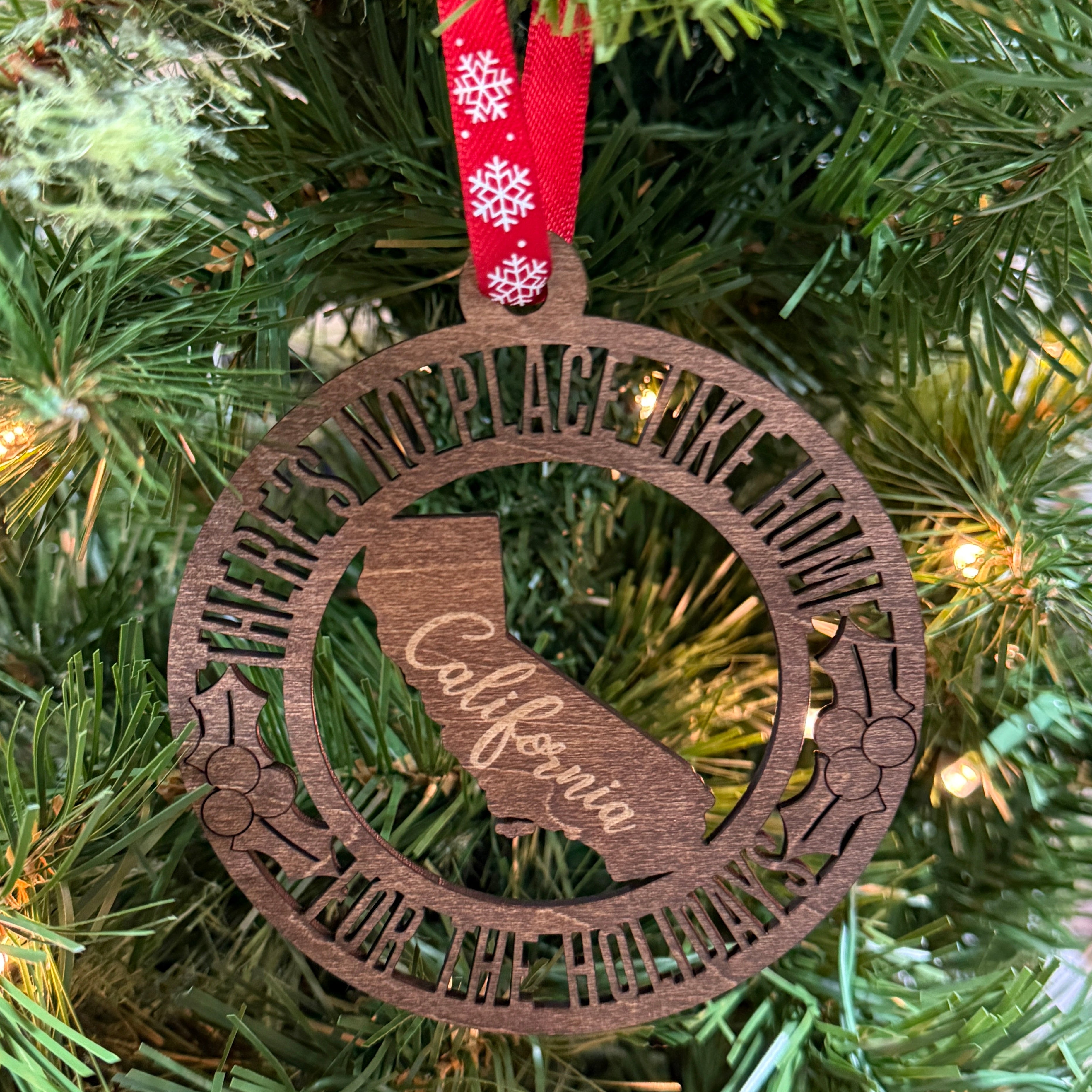 There's No Place Like Home 50 State Ornament Collection – Walker's