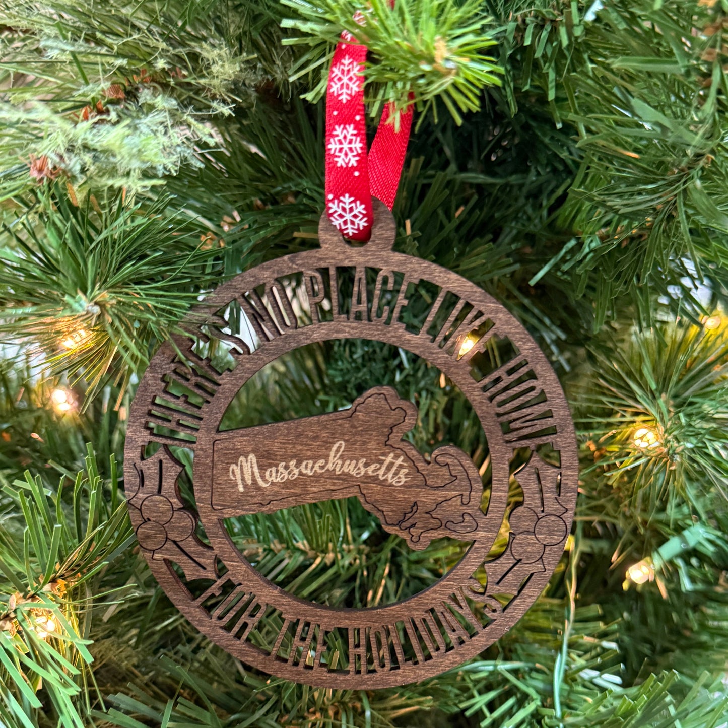 There's No Place Like Home 50 State Ornament Collection